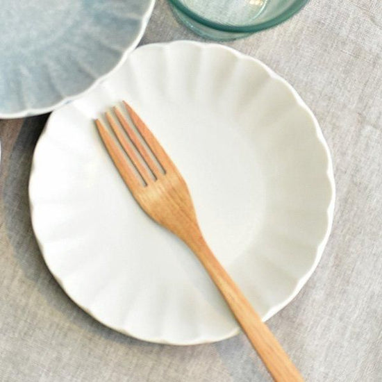 White Matte Shinogi 15cm Dish, Western Tableware, Small Dish, Made in Japan, Minoyaki, Stylish