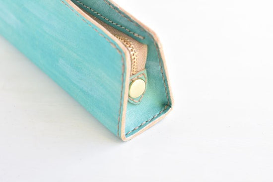 Sky blue No.92 (pen case with zipper)