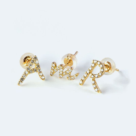 Initials Pierced earrings bejeweled famille private jewelry specification (one side only)