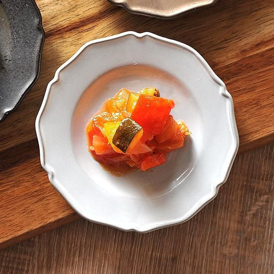 Depre White Petit Round Plate, white type, Western tableware, round plate, made in Japan, Minoyaki, café style, stylish, modern