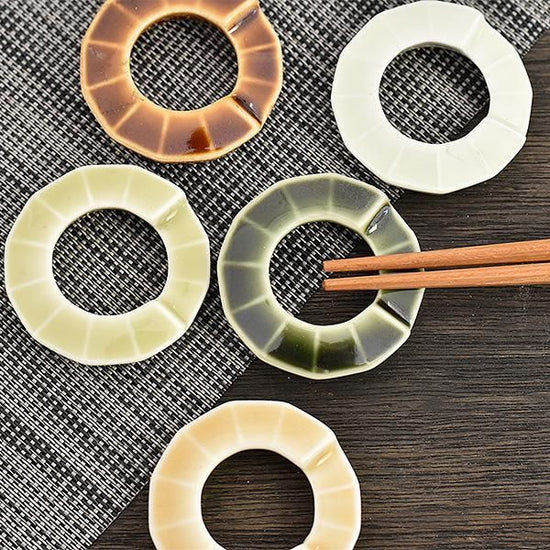 Oribe Nest chopstick rest, green type, Japanese tableware, chopstick rest, made in Japan, Minoyaki, stylish, modern