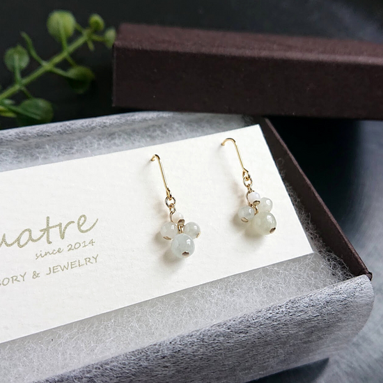 Jade Pierced earrings quatre