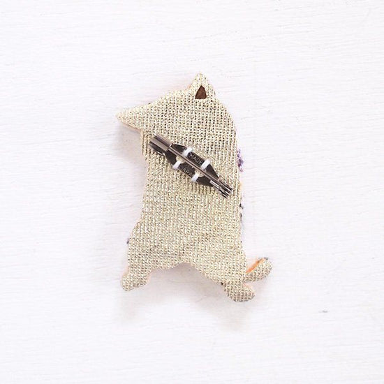 [Pokeface Tasuki Neko Batch - gray Tasuki Neko Brooch