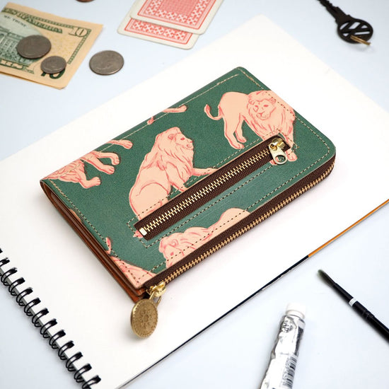 L-Shaped Zipper Middle Wallet (Lion) Cowhide Compact Animal Print