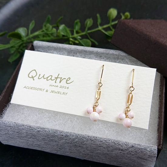 Queen conch shell Pierced earrings maru