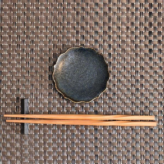 Dark blue crystal Kikyo plate S Blue Japanese tableware, small plate, made in Japan, Minoyaki, stylish, modern