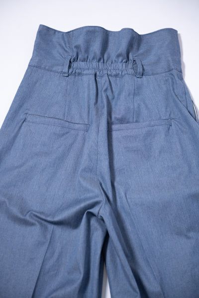 Super High Waist Belted Chinos(ICE BLUE)