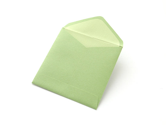 Paper Cutout Mini Envelope "White Clover"