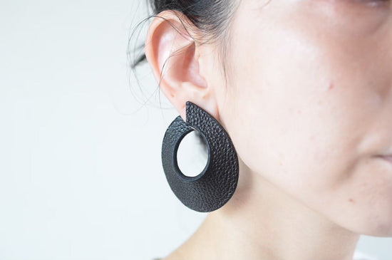 Leather Earrings (Connect)