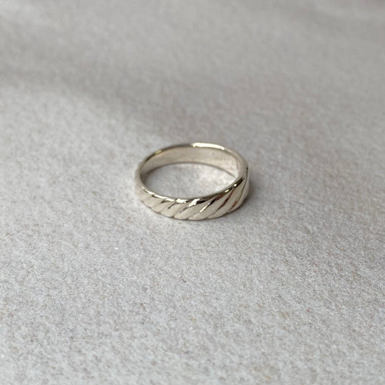 Silver Ring Rope Ring