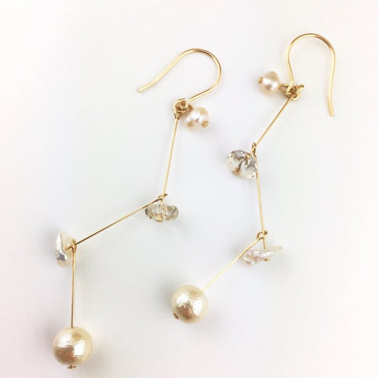 Mix Pearl Swing earrings