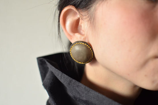 Leather Earrings (Airas)