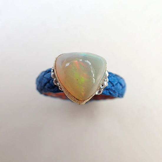 Mesh Leather Ring Trilliant Opal