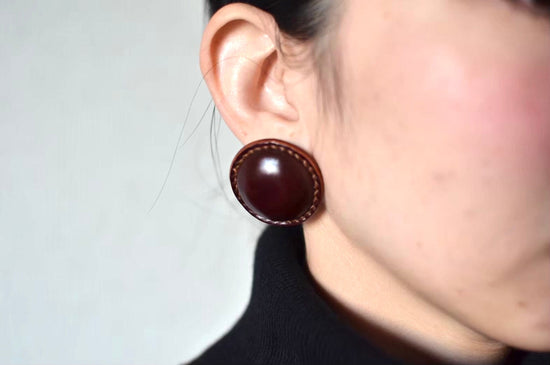 Leather Earrings (Cordovan Airas)