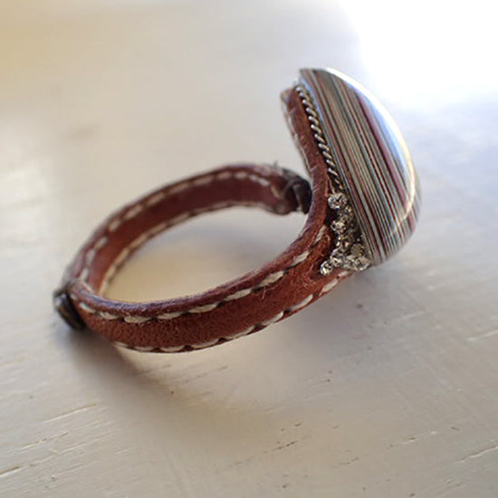 Fordite trilliant silver leather ring